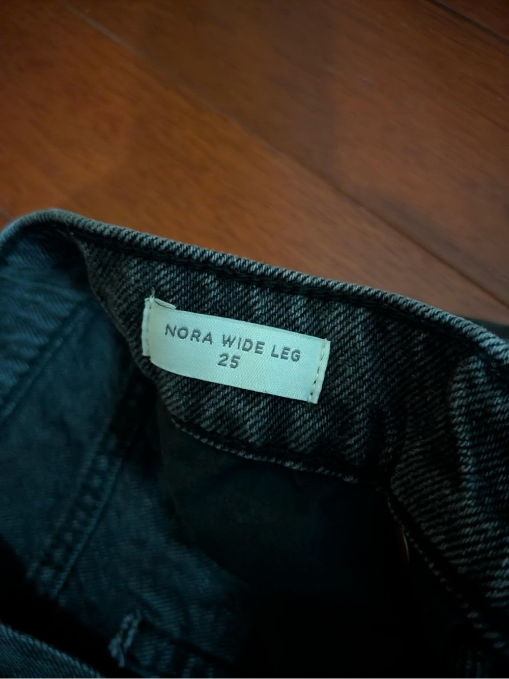 PacSun Nora Wide Leg Black Frayed Hem Jeans Size 25 - Picture 4 of 8